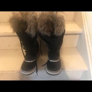Women’s Sorel Joan of Arctic boots Size 10